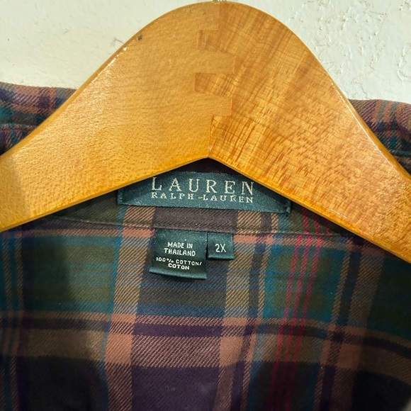 Lauren Ralph Lauren Buttonup - Picture 4 of 5